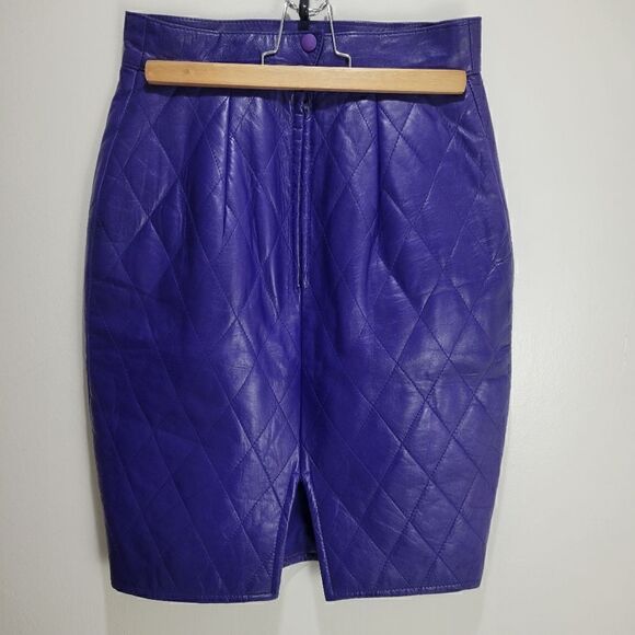 NWOT Danier Purple Quilted Leather Mug Skirt - Picture 2 of 10
